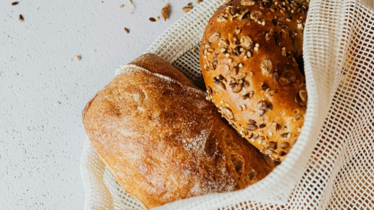 Breads in Reusable Net Bag